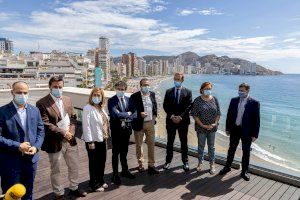 Benidorm, primer destino nacional que visita el nuevo Secretario de Estado de Turismo