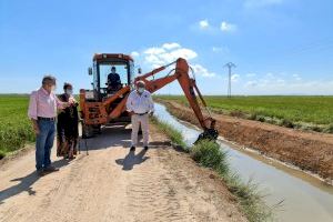 Albal repara el margen derecho de la acequia de la Font para proteger los arrozales de la marjal