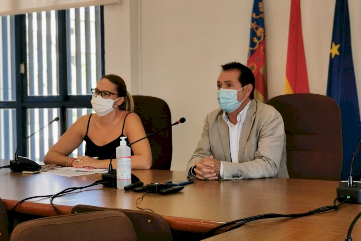 El alcalde de Xirivella traslada a Sanitat las quejas por el funcionamiento del centro de salud