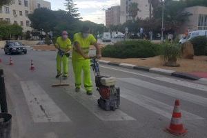 Calp inicia la mejora de los pasos de cebra para evitar resbalones