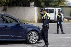 Alertan que la Policía Local está "indefensa" con las mascarillas quirúrgicas