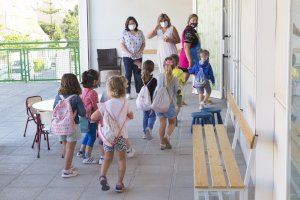 Los escolares de Godella regresan a las aulas con los nuevos protocolos de seguridad
