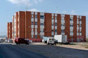 La Generalitat adjudica las obras de rehabilitación de elementos comunes y urbanización de espacios libres del grupo María Cambrils-Canyar de Benifaió