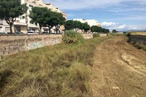 El Ayuntamiento inicia la limpieza del cauce del río Anna en el tramo urbano de Burriana - (foto 3) El Ayuntamiento inicia la limpieza del cauce del río Anna en el tramo urbano de Burriana - (foto 3)