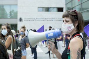 L'Assemblea Feminista de València després del seu primer judici: ““La repressió que està vivint el moviment feminista és política”