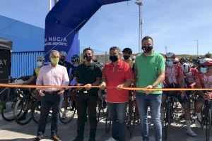 122 ciclistas toman la salida en La Nucía en la XXIV Vuelta a Alicante