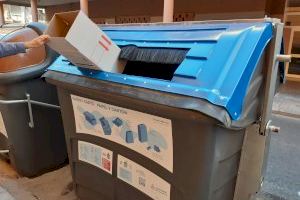 L’Ajuntament de València amplia les boques dels contenidors de paper-cartró per facilitar el reciclatge - (foto 2)