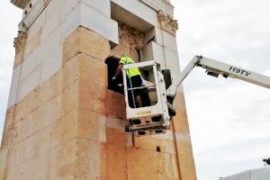 La Concejalía de Patrimonio Histórico de la Vila Joiosa realiza trabajos de mantenimiento en la Torre de Sant Josep