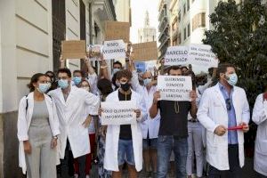 Les Corts aproven millorar les condicions laborals dels MIR i crear més places Les Corts aproven millorar les condicions laborals dels MIR i crear més places