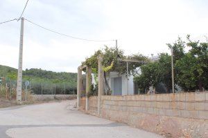 Propietarios del Pla Pinyal se unen para exigir al Ayuntamiento de la Vall d’Uixó contenedores de basura
