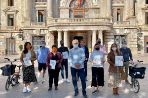Ribó presenta la campaña 'València Sempre Amunt' con motivo del 9 de Octubre "para fortalecer nuestra autoestima como pueblo" - (foto 2)