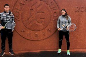 Dos tenistas de la Academia Ferrer de La Nucía en Roland Garros