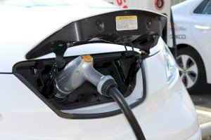 Ivace Energía destinará 4,91 millones de euros para puntos de recarga de vehículos eléctricos y medidas de movilidad sostenible al trabajo