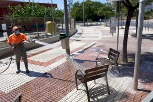 Benicàssim continúa con el servicio especial de desinfección por Covid-19