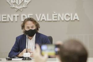 L'operatiu especial de Tots Sants es reforça enguany per a garantir la seguretat en els cementeris de València - (foto 2)
