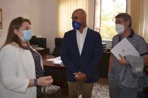 Acción Social y el Club Montemar cooperan para beneficiar a grupos de mayores con clases de yoga y gimnasia en Alicante