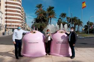 El Ayuntamiento de Alicante y Ecovidrio colocan tres parejas de iglús rosas solidarios con motivo del Día Mundial del Cáncer de Mama - (foto 2)