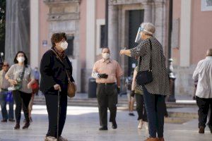 Tres barris de València, en el punt de mira davant l'augment de coronavirus en les seues aigües