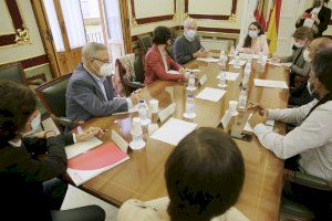 Ribó subratlla la voluntat de València de ser "Una ciutat d´acolliment per a donar oportunitat a les persones de començar de nou una vida digna" - (foto 3)