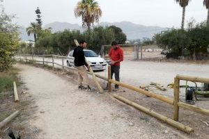 Altea sigue trabajando en el mantenimiento de la  desembocadura del Río Algar con la instalación de 50 metros de talanquera