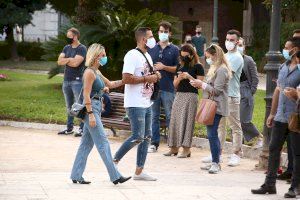 El pont d'Octubre, darrere del pic de contagis en la Comunitat Valenciana