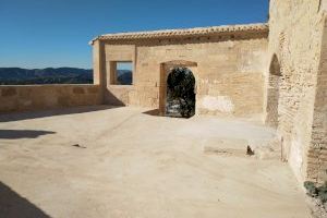 La ermita del Puig de Xàtiva recupera su aljibe medieval