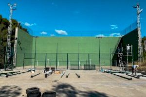 Les Coves de Vinromà amplía el Polideportivo Municipal “El Temple” con una nueva pista de pádel