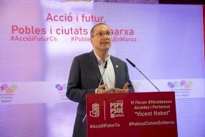 Blanch (PSPV-PSOE) defiende que los ayuntamientos son la administración que mejor pueden gestionar los fondos europeos para que nadie se quede atrás