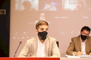 Castellón exige al Consell una estación fija para medir la contaminación en el entorno del colegio la Marina del Grau