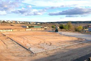 Titaguas inicia las obras de sus nuevas pistas deportivas