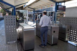 La Generalitat concluye las obras del nuevo control de acceso a la estación de Empalme de Metrovalencia con una nueva línea de validación