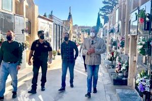 Los cementerios de Elche son vigilados con drones para controlar el aforo y evitar aglomeraciones en el Puente de Todos los Santos