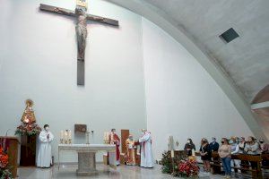 La parroquia de los Mártires Valencianos celebra el décimo aniversario de su bendición e inauguración
