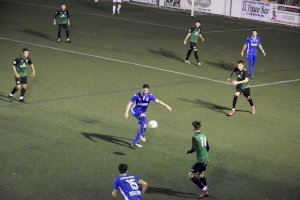 Victoria contundente a domicilio del CF Benidorm - (foto 4) Victoria contundente a domicilio del CF Benidorm - (foto 4)