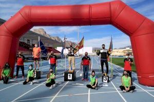 Isabel Ferrer y José Pericás ganan el segundo “Cross La Nucía 2020“