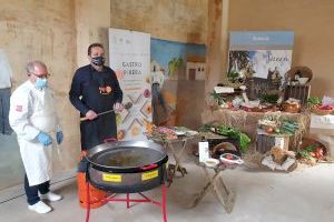 El alcalde de Sueca participa en "La paella del meu poble", una iniciativa de Gastro Ribera para promocionar el turismo gastronómico de la ribera del Xúquer