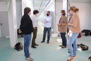 Els alumnes de l'IES Jaume I es traslladaran als barracons provisional de l'IES Llombai per Nadal - (foto 2)