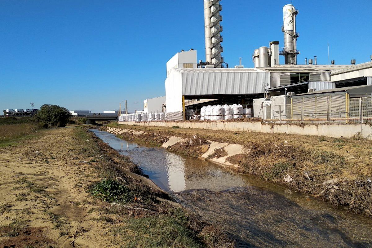Almussafes exige que la Conselleria mejore las infraestructuras de sus polígonos, duramente castigados por el temporal