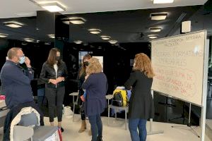 Éxito de participación en las “Píldoras Formativas Empresariales” de Pilar de la Horadada - (foto 3)