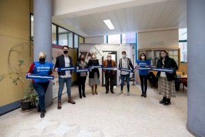 Èxit de participació en la donació al Banc d'Aliments durant el #GivingTuesday a l'UJI - (foto 3) Èxit de participació en la donació al Banc d'Aliments durant el #GivingTuesday a l'UJI - (foto 3)