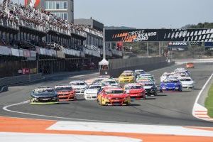 Todo en juego para el cierre de la temporada de la NASCAR europea en València