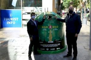 El Ayuntamiento de Alicante y Ecovidrio animan a los alicantinos a intercambiar kilos de vidrio por comida para el Banco de Alimentos - (foto 2)