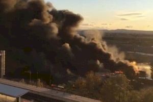 Cs pide explicaciones en el pleno al alcalde Joan Ribó sobre el incendio en las cocheras de la EMT