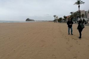 L'Ajuntament de Peníscola treballa en la concessió de quiosquets per a les seues platges urbanes - (foto 3)
