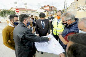 El Alcalde de Alicante visita las obras de reurbanización en el barrio de Rabasa El Alcalde de Alicante visita las obras de reurbanización en el barrio de Rabasa