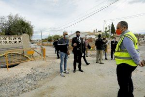 El Alcalde de Alicante visita las obras de reurbanización en el barrio de Rabasa - (foto 3) El Alcalde de Alicante visita las obras de reurbanización en el barrio de Rabasa - (foto 3)