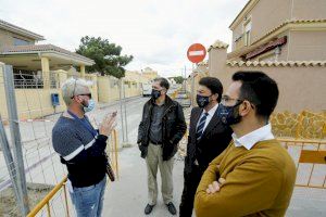 El Alcalde de Alicante visita las obras de reurbanización en el barrio de Rabasa - (foto 4) El Alcalde de Alicante visita las obras de reurbanización en el barrio de Rabasa - (foto 4)