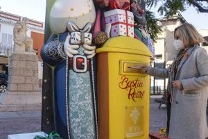 Bétera instala buzones reales para enviar las cartas a los Reyes Magos - (foto 2) Bétera instala buzones reales para enviar las cartas a los Reyes Magos - (foto 2)