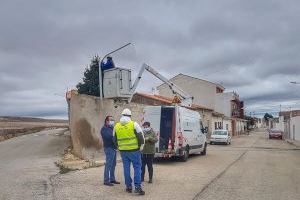 La Encina ya luce su nuevo alumbrado led