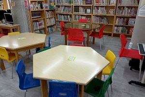 La Biblioteca Miguel Hernández renueva el mobiliario y amplía los puestos de estudio